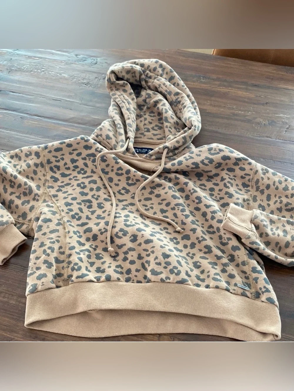 Abercrombie & Fitch XS soft fleece leopard hoodie - Picture 1 of 11